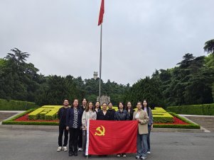 ׷�����Ӣ�ң��µ�ʱ������